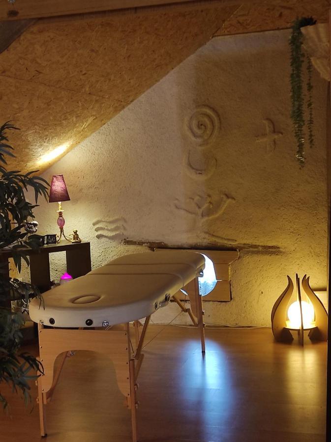Bout De Cote Bed and Breakfast Lacam-dʼOurcet Eksteriør billede