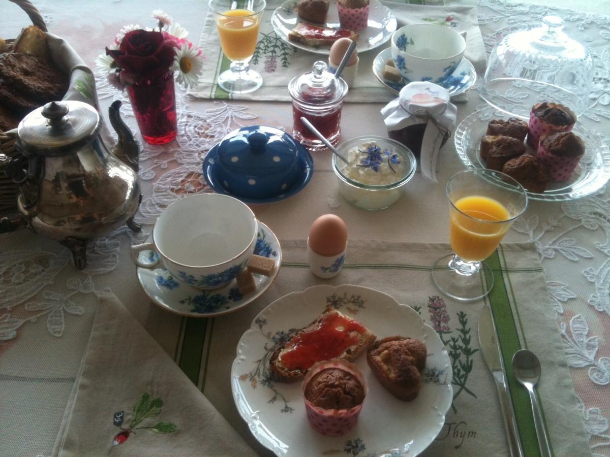 Bout De Cote Bed and Breakfast Lacam-dʼOurcet Eksteriør billede